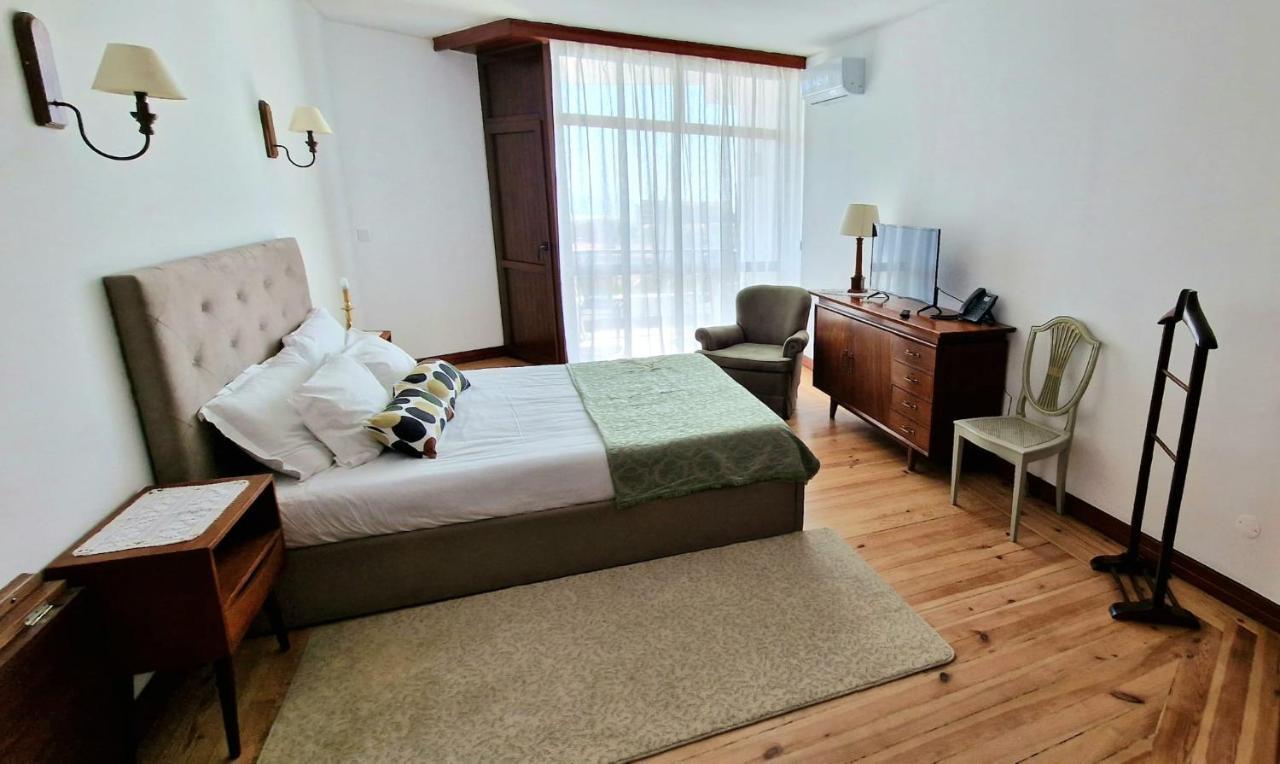 Boutique Inn & Restaurant - Casa Dos Suecos Фігейра-да-Фош Екстер'єр фото